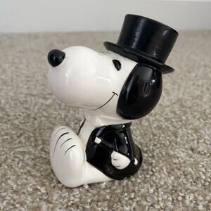Vintage Peanuts Snoopy Top Hat & Tails Ceramic Piggy Bank Retro
